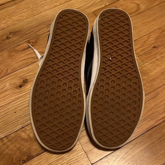 VANS Old Skool Sneaker - Picture 3 of 8